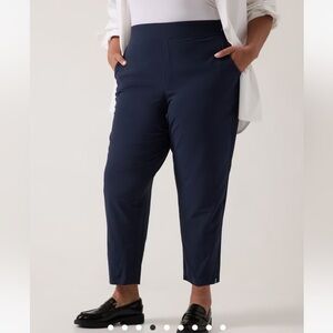 Athleta Brooklyn mid rise ankle pant in navy blue size 16